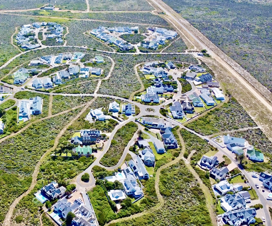 5 Bedroom Property for Sale in Grotto Bay Western Cape